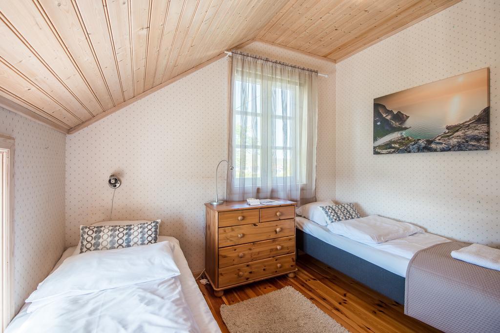 Hostel Villa Ballstad *