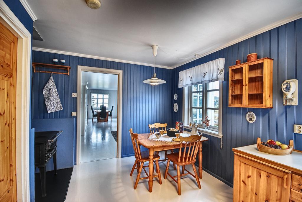 Villa Ballstad Hostel